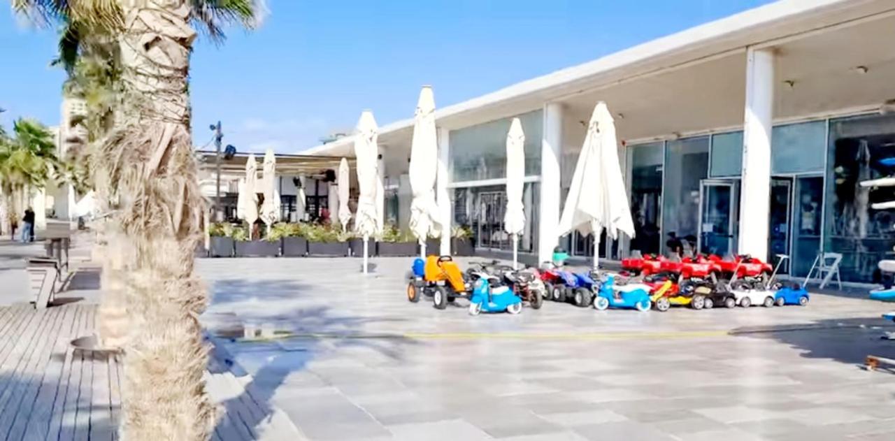 Hotel Apartment Short Term Tel Aviv Bat Yam 353 Bagian luar foto