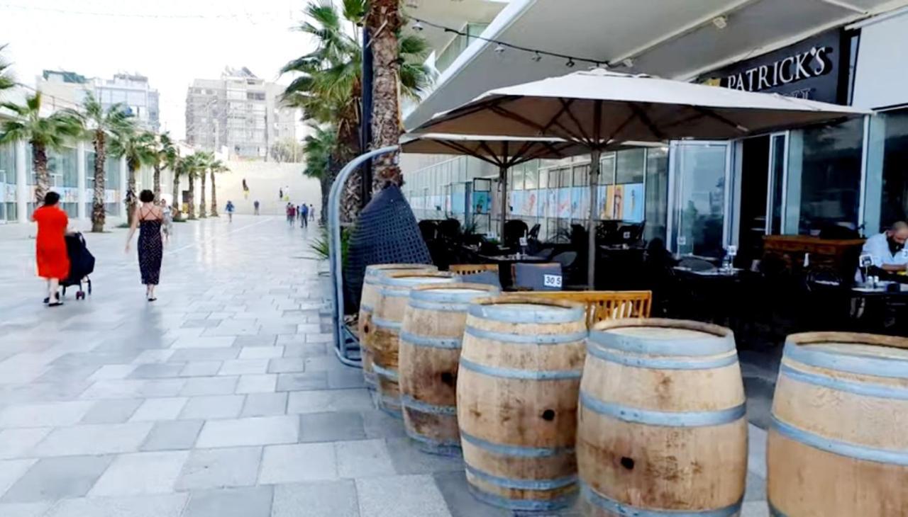 Hotel Apartment Short Term Tel Aviv Bat Yam 353 Bagian luar foto