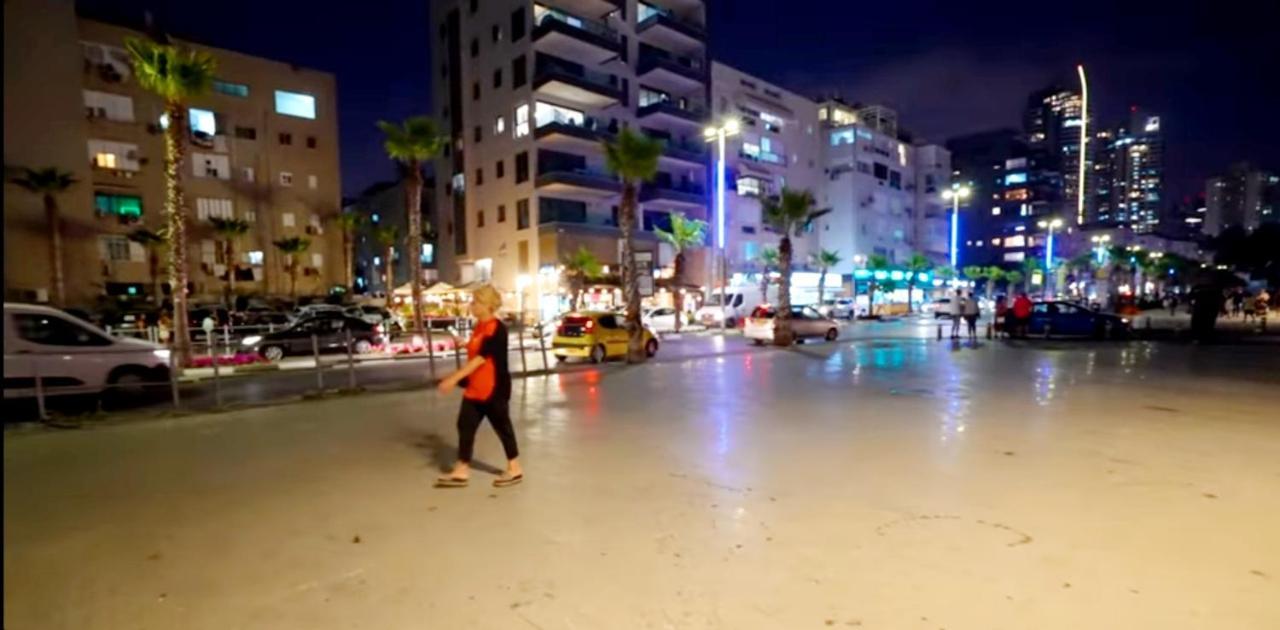 Hotel Apartment Short Term Tel Aviv Bat Yam 353 Bagian luar foto