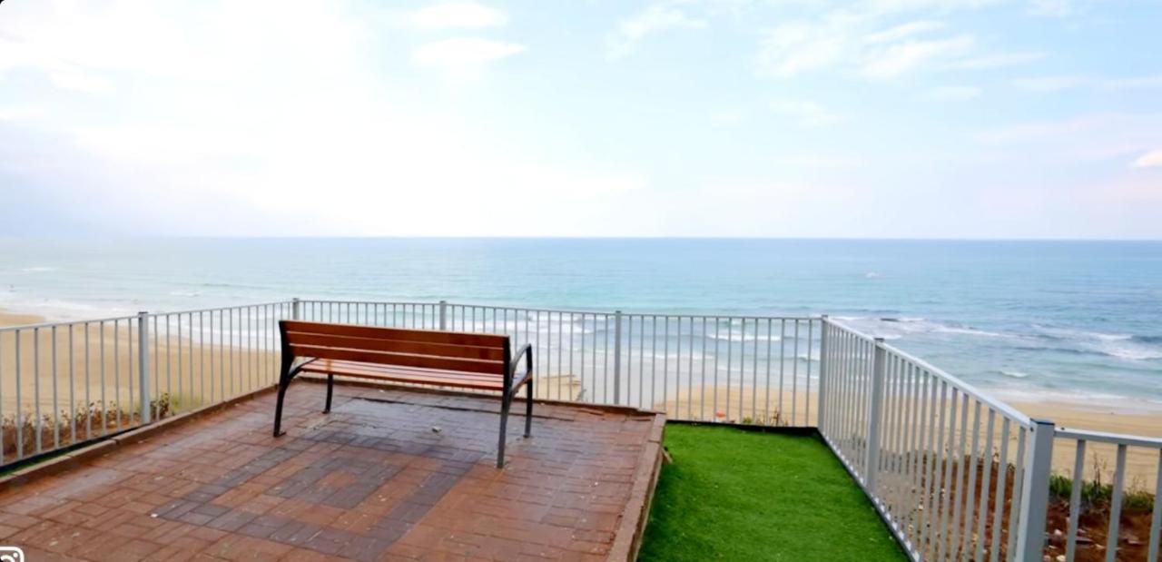 Hotel Apartment Short Term Tel Aviv Bat Yam 353 Bagian luar foto