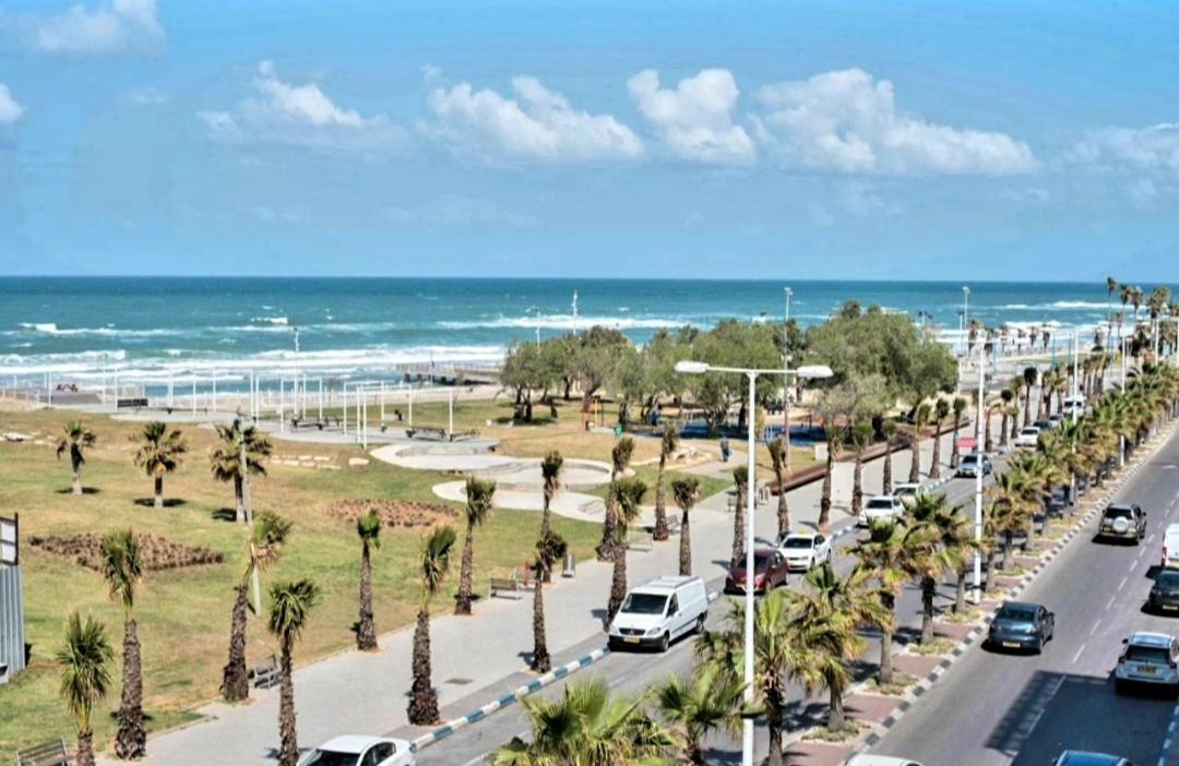 Hotel Apartment Short Term Tel Aviv Bat Yam 353 Bagian luar foto